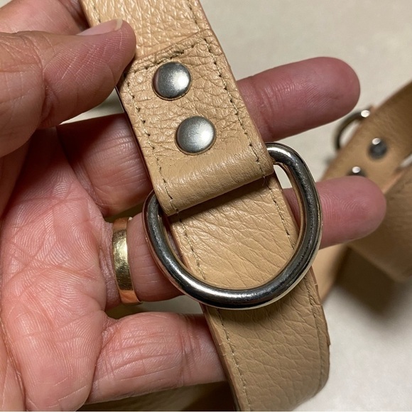 Love thy Beast Dog Leash OS Beige 100% Genuine Pebbled Leather Dog Leash NWT - Picture 6 of 10